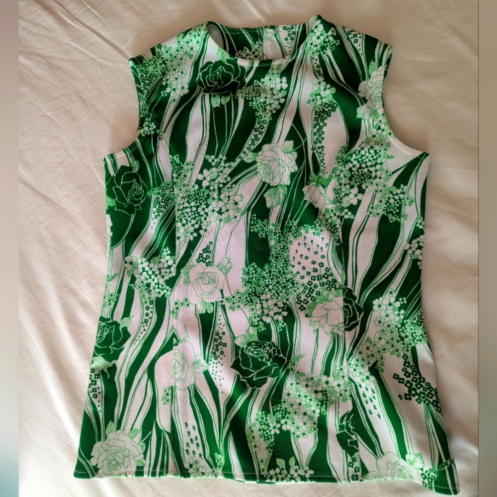 1970s Vintage Green Floral Handmade Top S/M